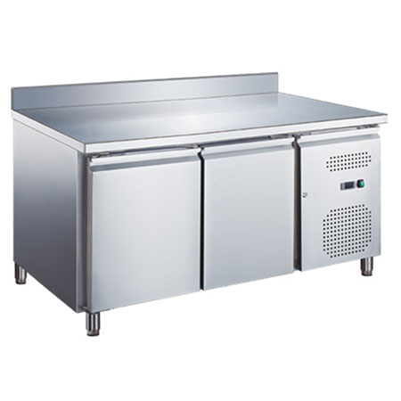 A Complete Guide to Using Under Counter Freezers and Chillers to Maximize Efficiency
